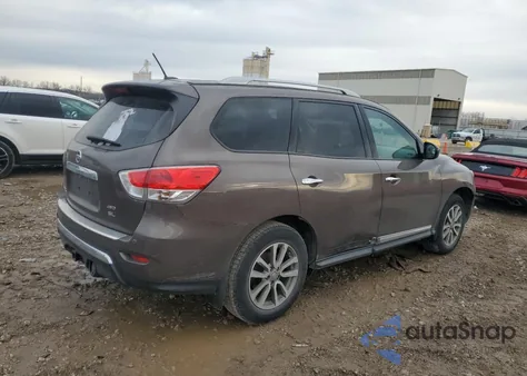 2015 Nissan Pathfinder S z USA, uszkodzony, nr VIN 5N1AR2MMXFC700341